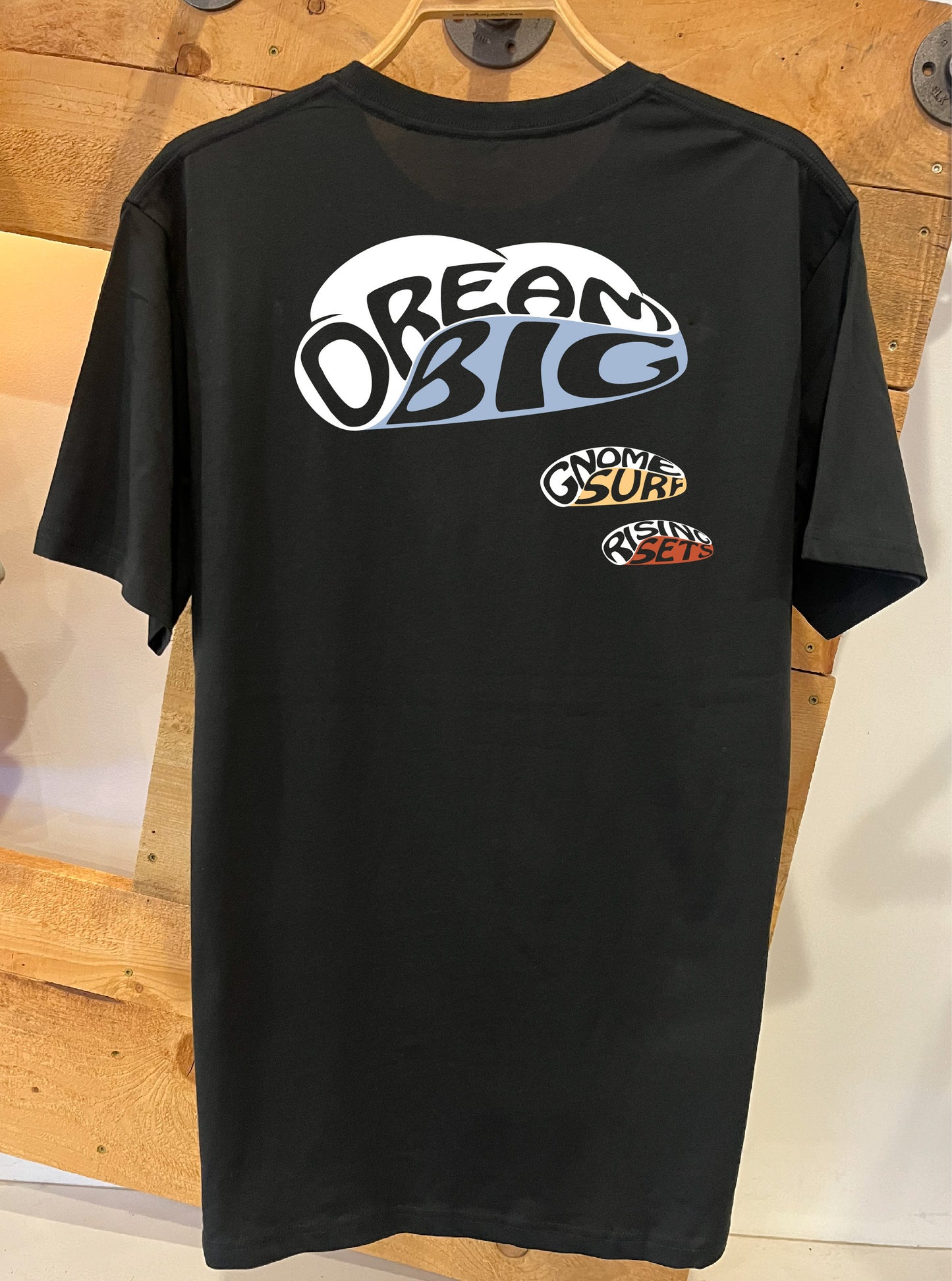 GNOME SURF X RISING SETS - Gnome Rising Tee